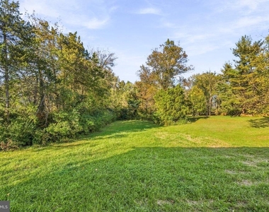 8112 Leland Road - Photo Thumbnail 31