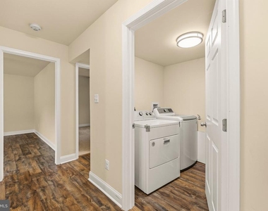 8112 Leland Road - Photo Thumbnail 26
