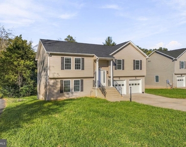 8112 Leland Road - Photo Thumbnail 33