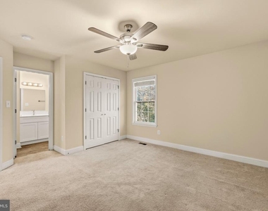 8112 Leland Road - Photo Thumbnail 14