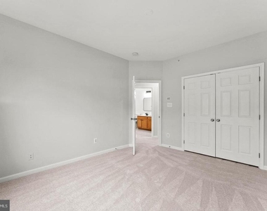 2370 Merseyside Drive - Photo Thumbnail 48