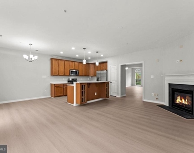 2370 Merseyside Drive - Photo Thumbnail 20