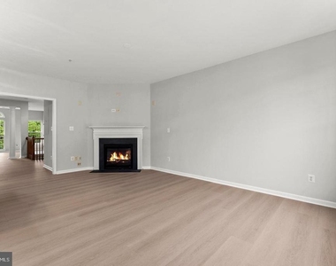 2370 Merseyside Drive - Photo Thumbnail 21