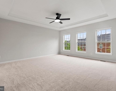 2370 Merseyside Drive - Photo Thumbnail 36