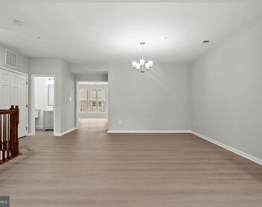 2370 Merseyside Drive - Photo Thumbnail 12