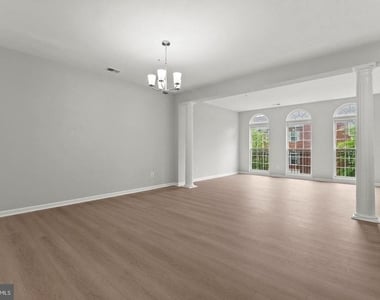 2370 Merseyside Drive - Photo Thumbnail 15