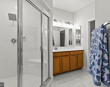 2370 Merseyside Drive - Photo Thumbnail 43