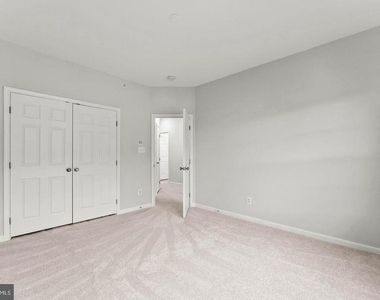 2370 Merseyside Drive - Photo Thumbnail 51