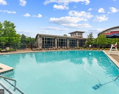 2370 Merseyside Drive - Photo Thumbnail 66