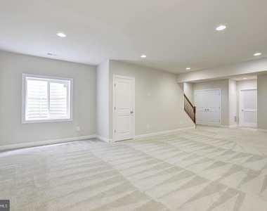 20728 Jennifer Ann Drive - Photo Thumbnail 25