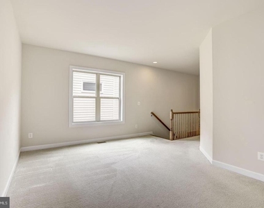 20728 Jennifer Ann Drive - Photo Thumbnail 13