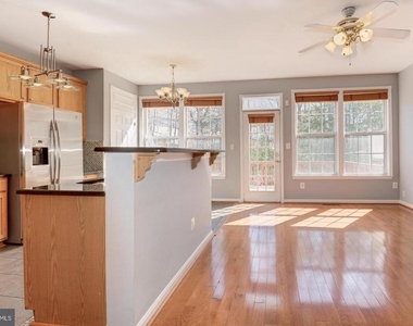 18818 Silverwood Terrace - Photo Thumbnail 14