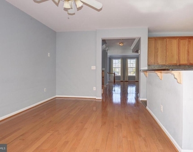 18818 Silverwood Terrace - Photo Thumbnail 10