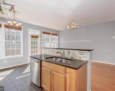 18818 Silverwood Terrace - Photo Thumbnail 16