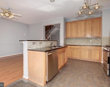 18818 Silverwood Terrace - Photo Thumbnail 11