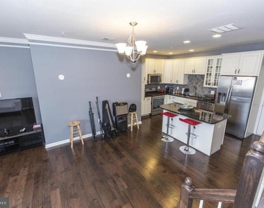 23458 Belvoir Woods Terrace - Photo Thumbnail 5