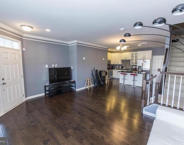 23458 Belvoir Woods Terrace - Photo Thumbnail 3