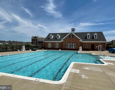 23458 Belvoir Woods Terrace - Photo Thumbnail 30