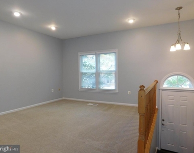 5630 Gresham Lane - Photo Thumbnail 5