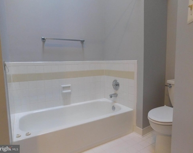 5630 Gresham Lane - Photo Thumbnail 23