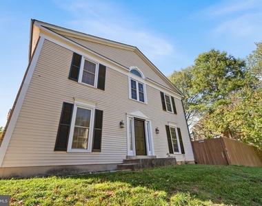 5886 Parenham Way - Photo Thumbnail 17