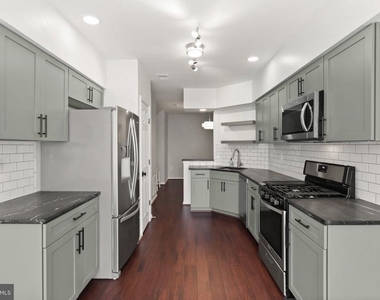 14435 Fallscliff Lane - Photo Thumbnail 10