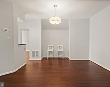 14435 Fallscliff Lane - Photo Thumbnail 18