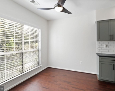 14435 Fallscliff Lane - Photo Thumbnail 9