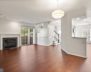 14435 Fallscliff Lane - Photo Thumbnail 19