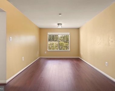 14435 Fallscliff Lane - Photo Thumbnail 15