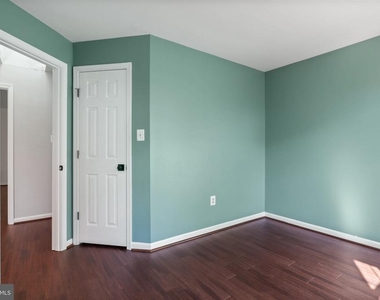 14435 Fallscliff Lane - Photo Thumbnail 33