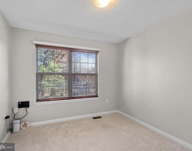 11844 Breton Court - Photo Thumbnail 20
