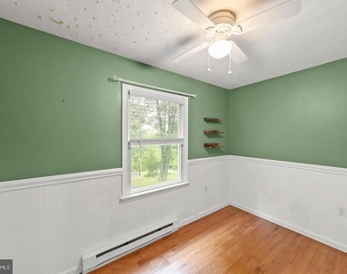 1226 Lakeview Drive - Photo Thumbnail 30