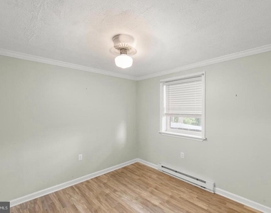 1226 Lakeview Drive - Photo Thumbnail 44