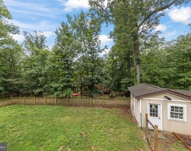 1226 Lakeview Drive - Photo Thumbnail 34