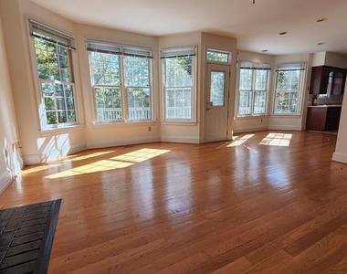 10504 Warland Road - Photo Thumbnail 7