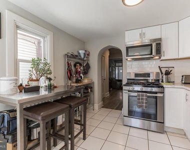 2756 E Pacific Street - Photo Thumbnail 11