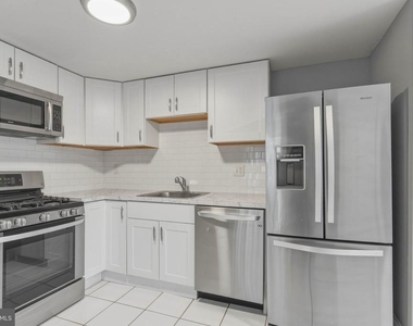 2756 E Pacific Street - Photo Thumbnail 32