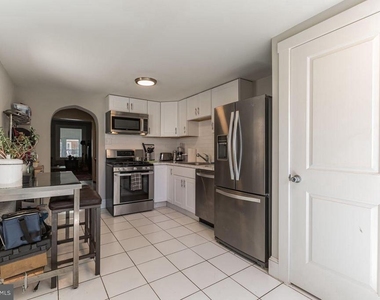 2756 E Pacific Street - Photo Thumbnail 13