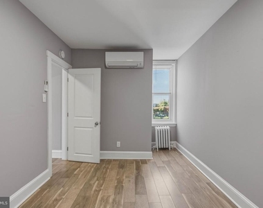 2756 E Pacific Street - Photo Thumbnail 37