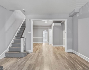 2756 E Pacific Street - Photo Thumbnail 26