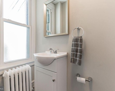 2756 E Pacific Street - Photo Thumbnail 7