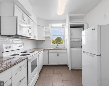 655 Drexel Avenue - Photo Thumbnail 11
