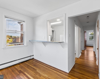 655 Drexel Avenue - Photo Thumbnail 8