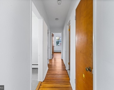 655 Drexel Avenue - Photo Thumbnail 12
