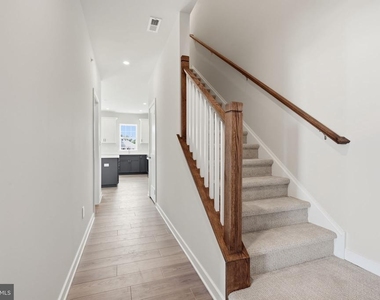 11 Cedar Circle - Photo Thumbnail 21