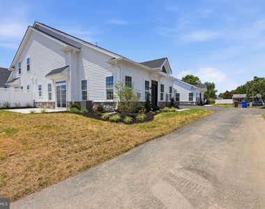 11 Cedar Circle - Photo Thumbnail 29