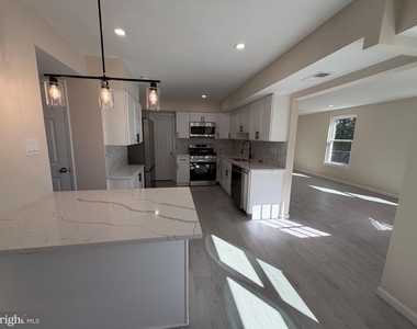 3009 Wistar Court - Photo Thumbnail 2