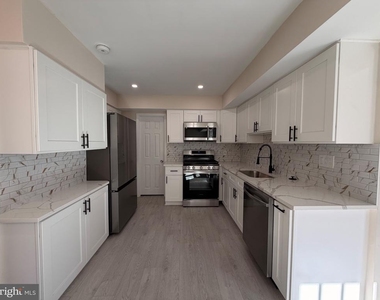 3009 Wistar Court - Photo Thumbnail 3