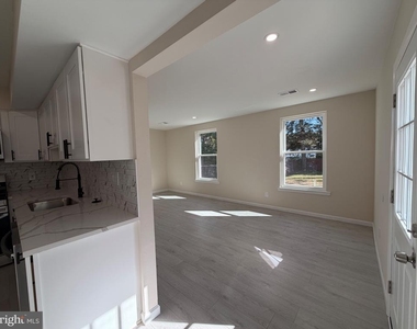3009 Wistar Court - Photo Thumbnail 6